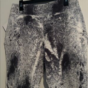 Lululemon brand new warm down jogger marble dye